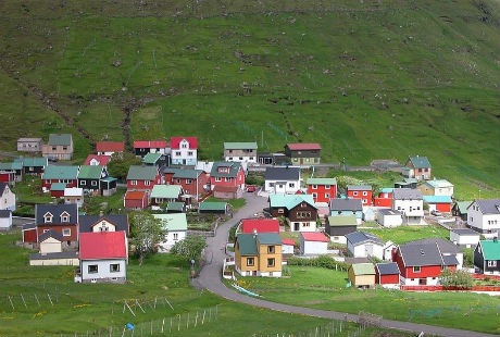 Những ngôi làng đẹp như tranh vẽ trên Quần đảo Faroe - 5 Nhữ Trang